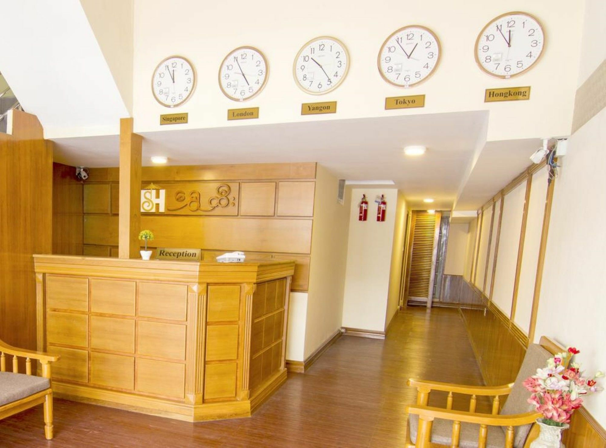 Shwe Htee Guest House Yangon Exterior photo